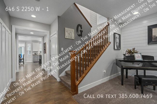 Building Photo - 646 S 2250 W
