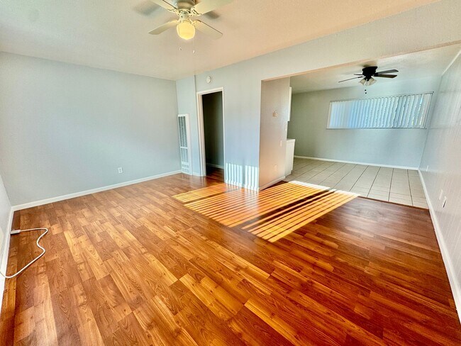 Building Photo - Cozy 2bd/1bth Available for Rent!