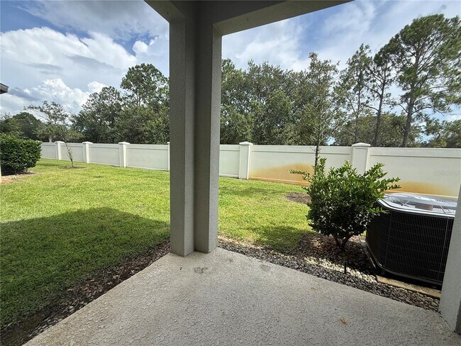 Building Photo - 15025 Willow Arbor Cir