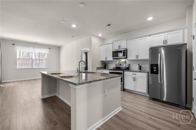 Building Photo - 84 Woodford Reserve Dr