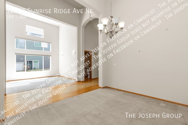 Building Photo - 18057 Sunrise Ridge Ave NE