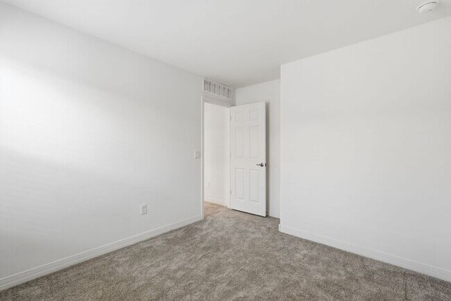 Building Photo - 13184 E Apex Mine Wy