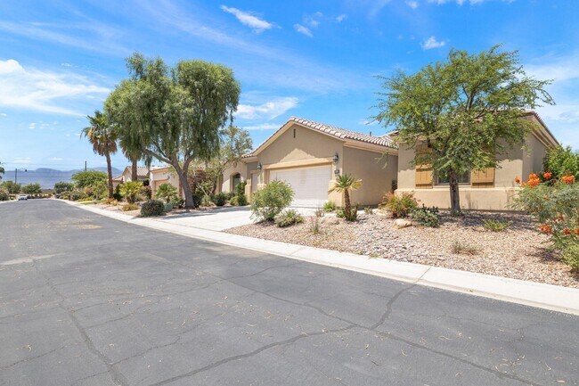 Building Photo - 80598 Avenida San Felipe