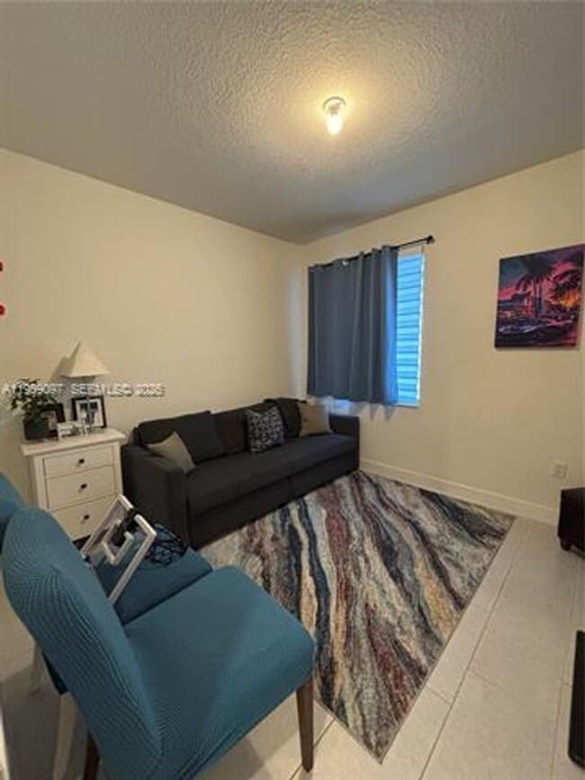 Building Photo - 8167 NW 41st St