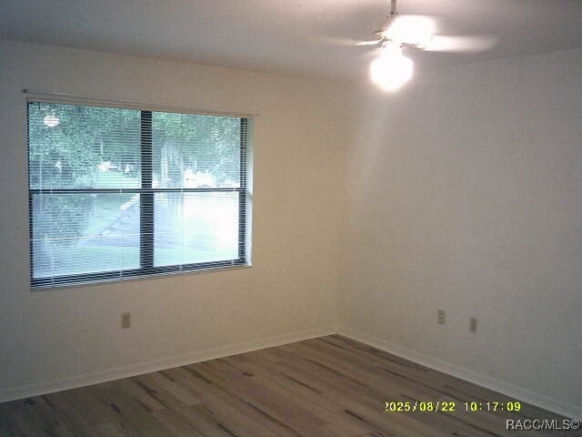 Building Photo - 210 E Glassboro Ct