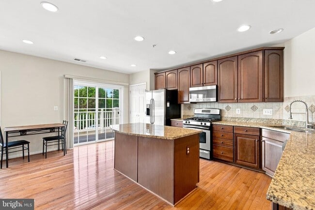 Building Photo - 4523 Whittemore Pl