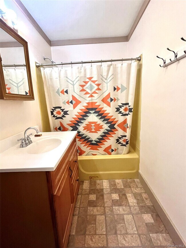 Building Photo - 1959 Old Rte 17