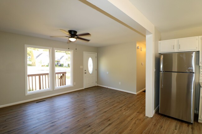 Building Photo - Adorable Home in Moody, AL