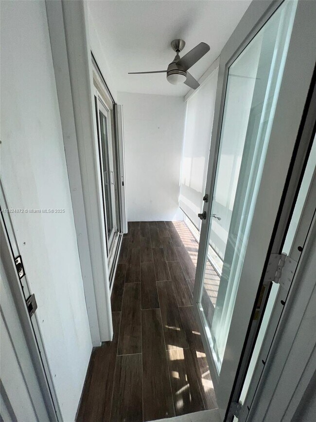 Building Photo - 240 Galen Dr