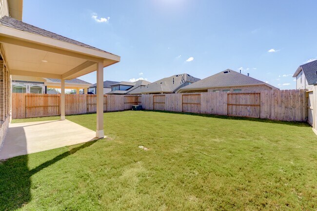 Building Photo - 31415 Beacon Cove Trl