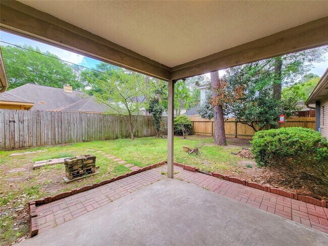 Building Photo - 12910 Golden Rainbow Dr