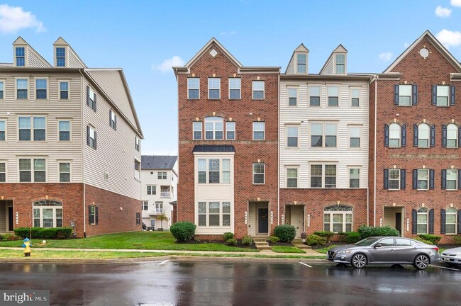 Building Photo - 6439 Alan Linton Blvd E