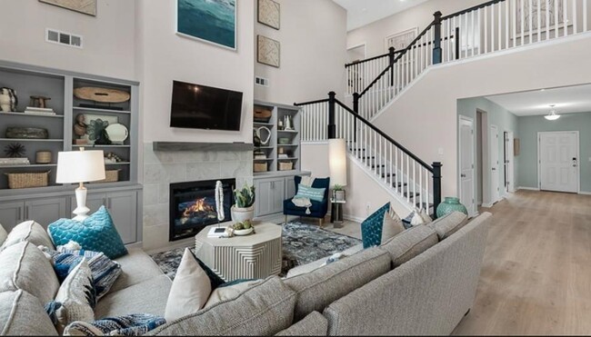Building Photo - 8680 Shipton Cir