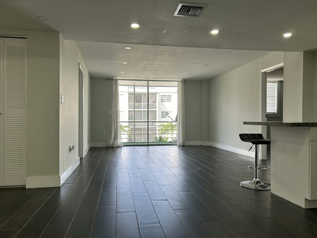 Building Photo - 14165 SW 87th St