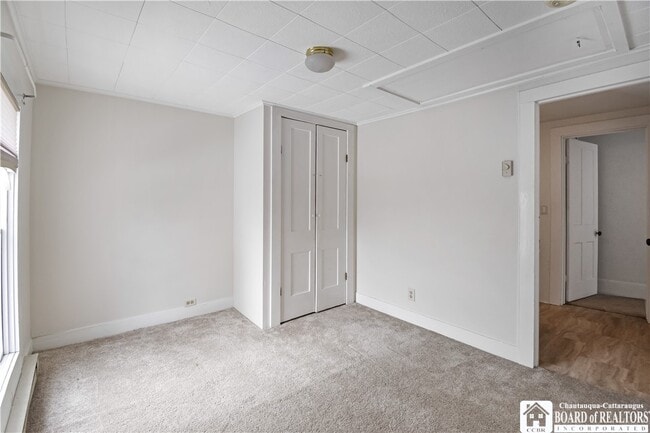 Building Photo - 101 Valley St