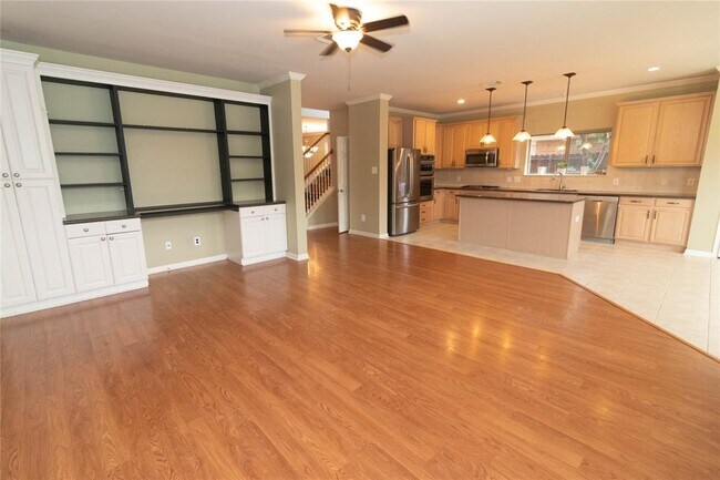 Building Photo - 21534 Pointed Oak Ln