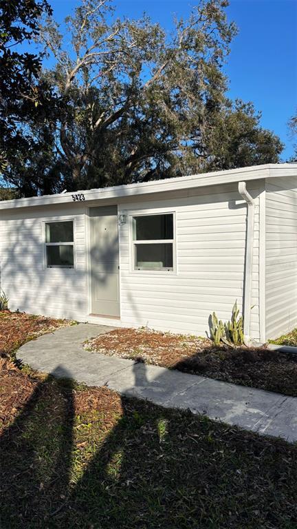 Building Photo - 5423 Greenfield Rd