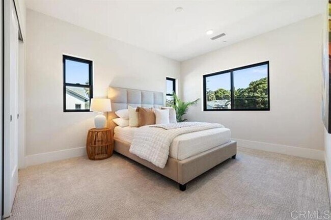 Building Photo - 3755 Adams St