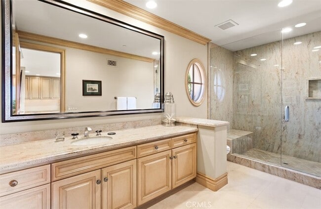 Building Photo - 1 Rim Ridge