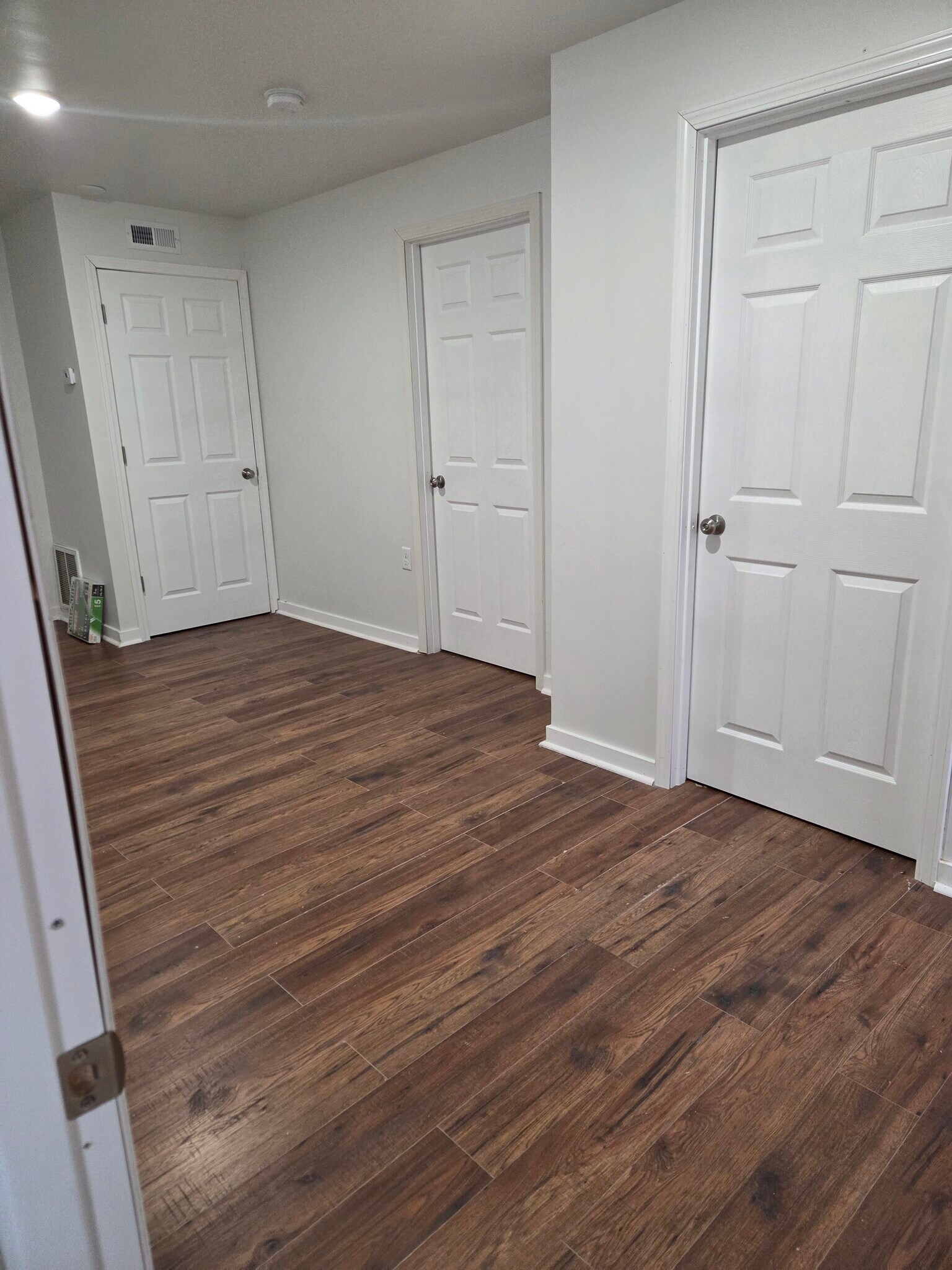 Building Photo - 3608 W 73rd Ct