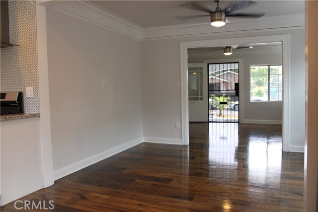 Building Photo - 1655 W 39th St