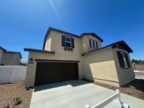Building Photo - Newer Lennar 4 Bedroom in Murrieta French Valley Area