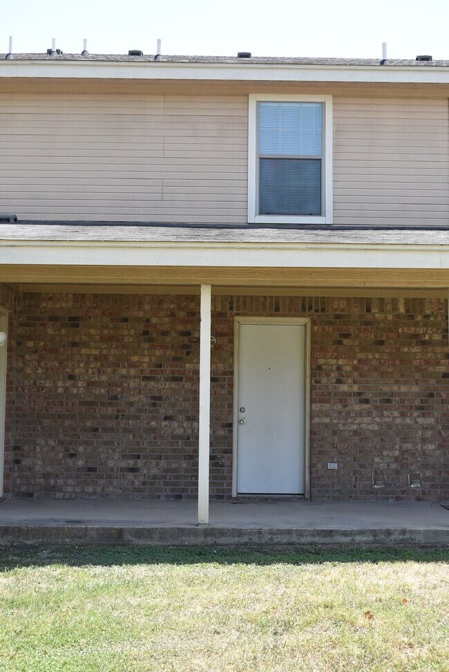 Building Photo - 3411 Turner Ave