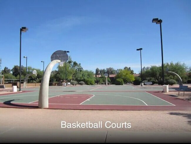 Building Photo - 9196 N 103rd Pl