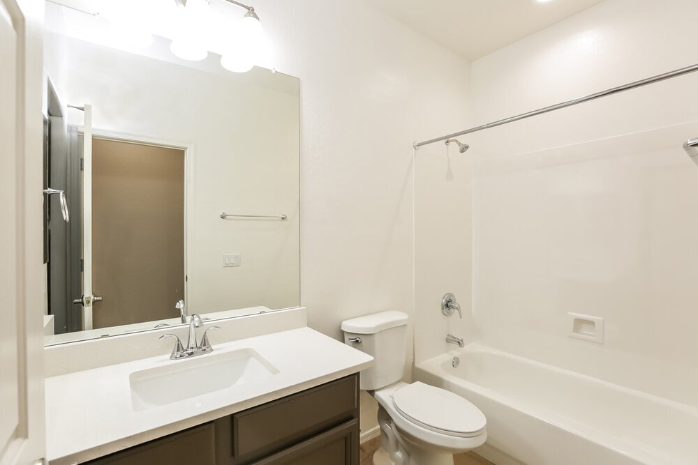 Building Photo - 6842 S 26th Pl