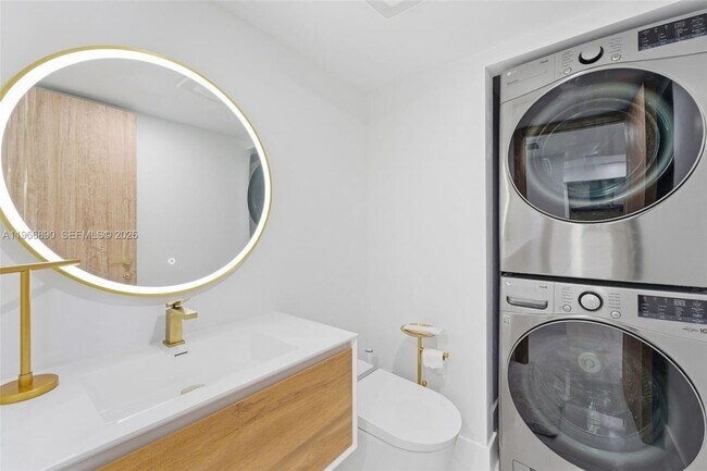 Building Photo - 3500 Galt Ocean Dr