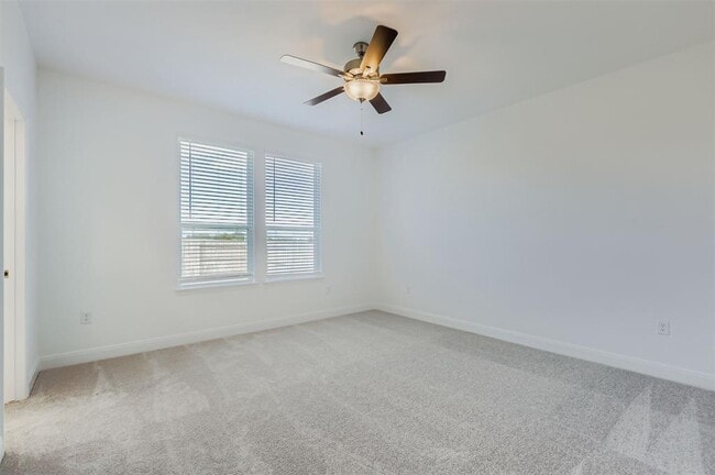 Building Photo - 517 Madelines Mdw Ln