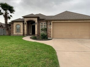 Building Photo - 302 Olympic Dr