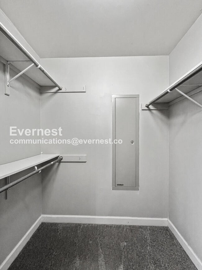 Building Photo - 2904 Torrence Trail