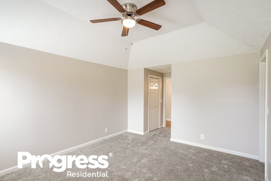 Building Photo - 3620 Burwick Pl