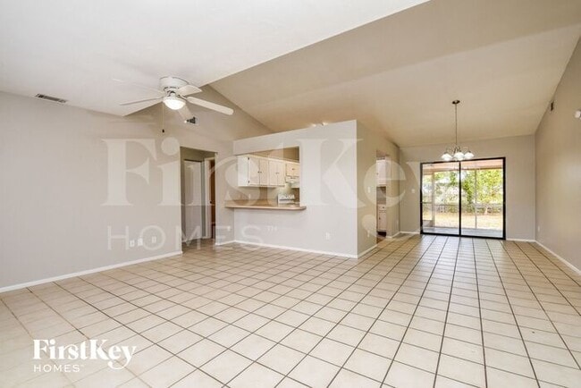 Building Photo - 9279 San Carlos Blvd