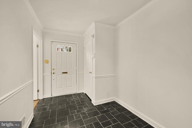 Building Photo - 2 Spindrift Way