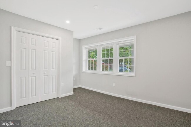 Building Photo - 7912 Bellefonte Ln