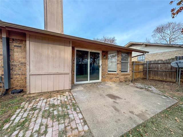 Building Photo - 1112 Autumn Oak Dr