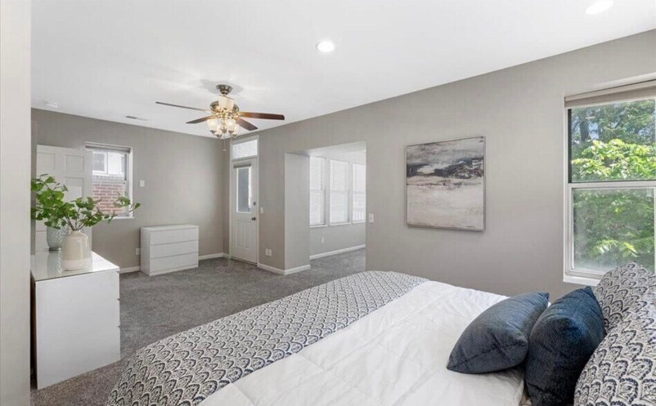 Building Photo - 3618 McRee Ave