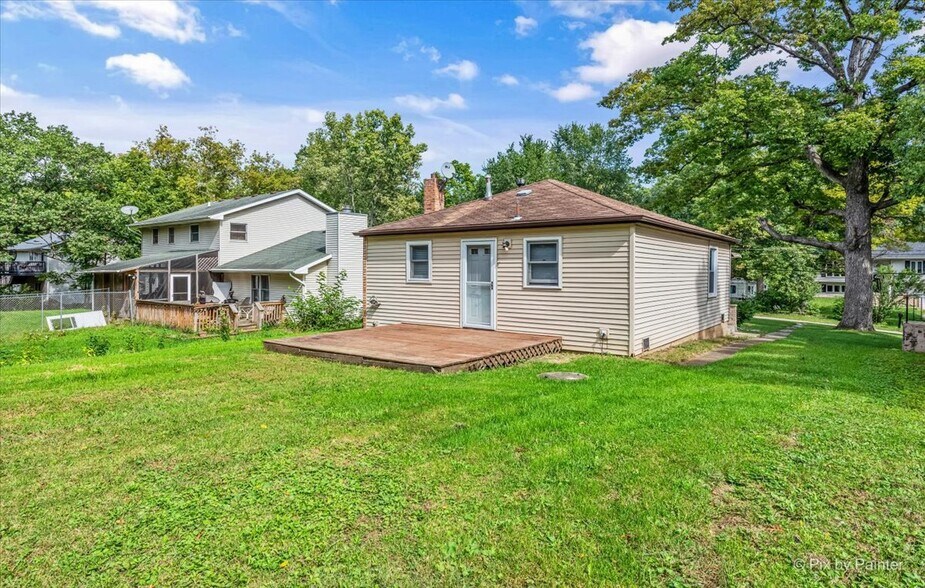 Rear Yard - 6425 Maple Ave