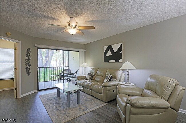 Building Photo - 15178 Parkside Dr