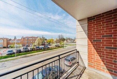 Building Photo - 6444 W Belmont Ave