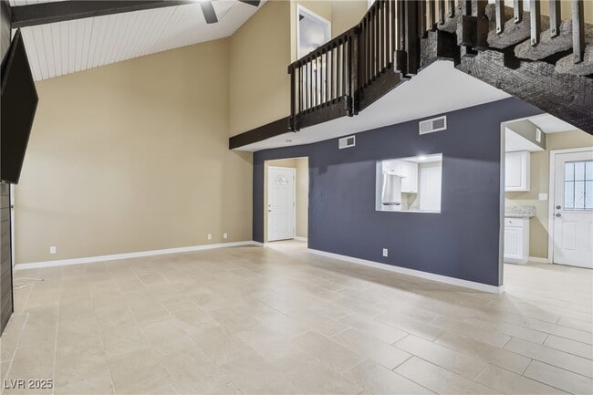 Building Photo - 4039 Village Square