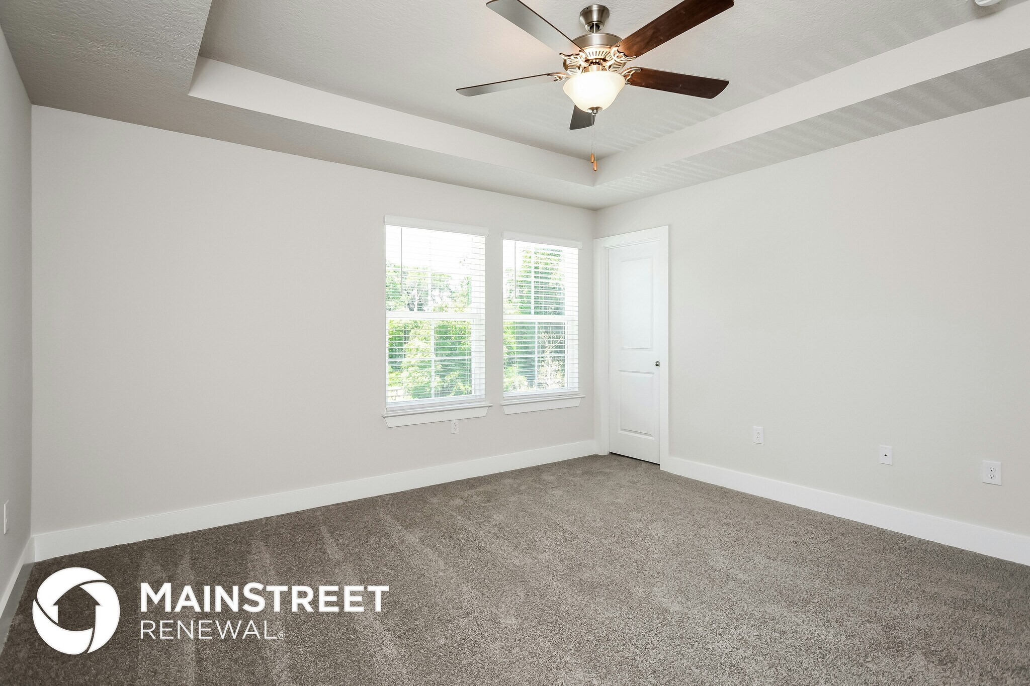 Building Photo - 313 Pine St