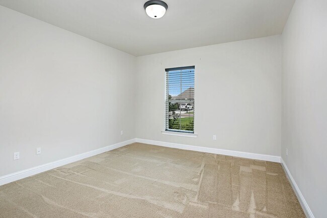 Building Photo - 23467 Conifer Drive