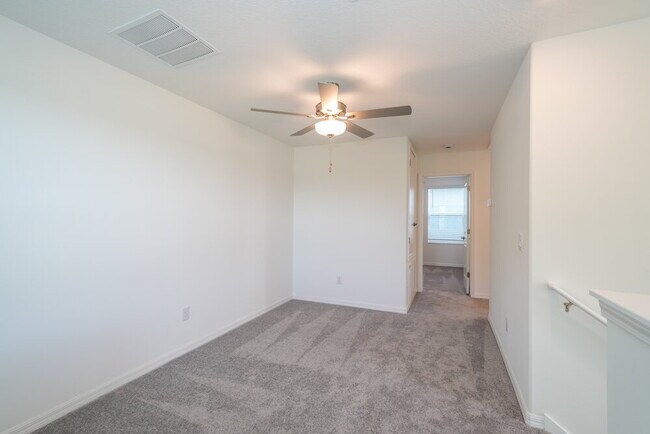 Building Photo - 2125 Skybrooke Blvd