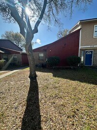 Building Photo - 316 Davenport Ct