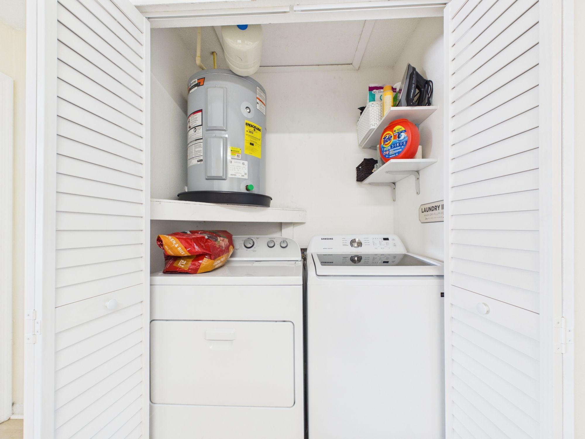 Laundry - 1411 E 109th Ave
