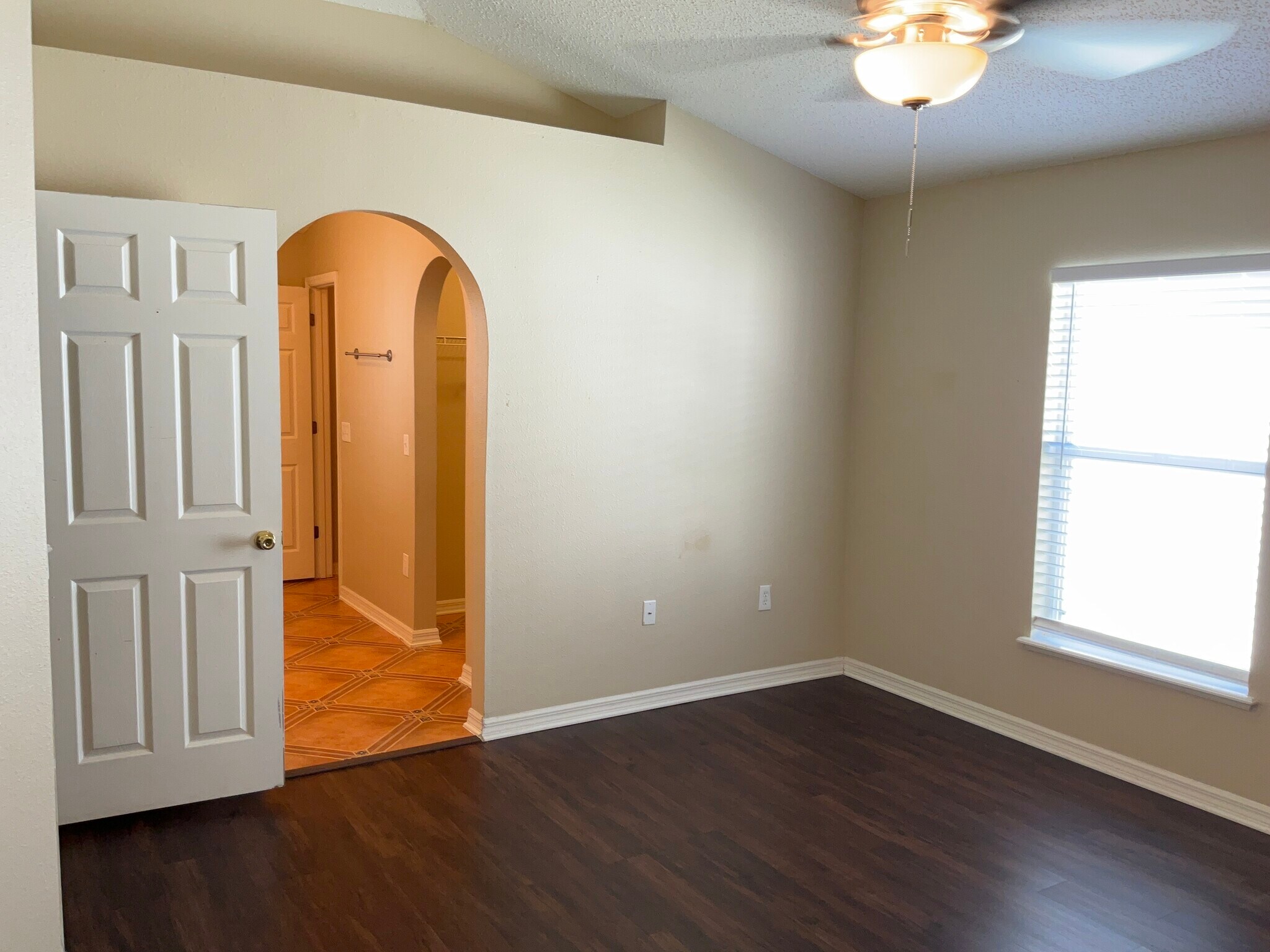 Building Photo - 1220 Dragon Head Dr