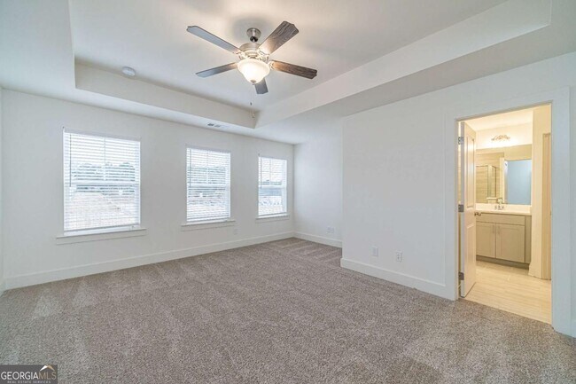 Building Photo - 56 Garrison Dr